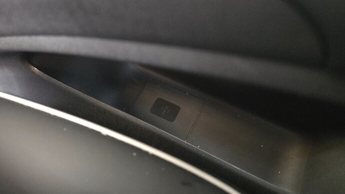 Screenshot_20251112_223416_Samsung Internet